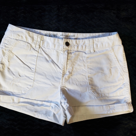 White Mossimo shorts, Size 8 - Picture 1 of 2